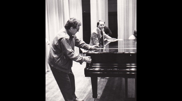 con Luciano Berio (Pescara, 1985)